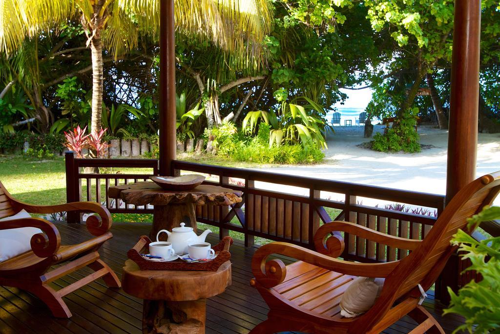 لي فيلاز دور Anse Volbert Village الغرفة الصورة
